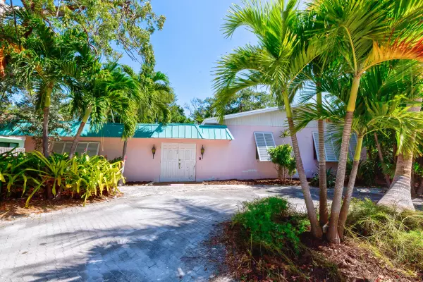 117 S Hammock Road, Islamorada, FL 33036