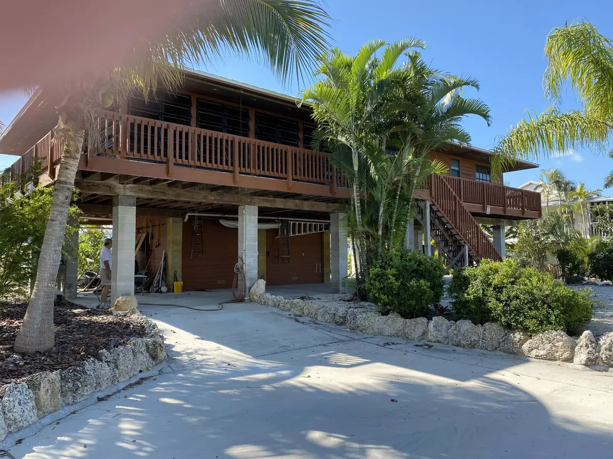 Sugarloaf Key, FL 33042,17239 Oleander Lane