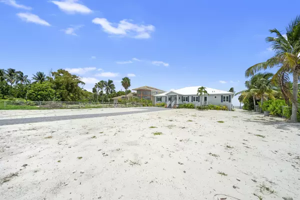 Layton, FL 33001,65780 Overseas Highway