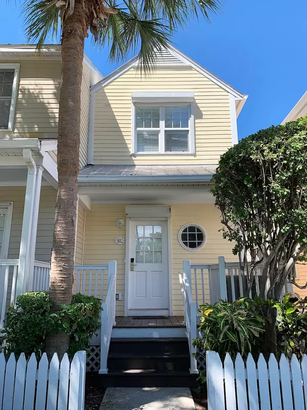 Duck, FL 33050,5012 Sunset Village Drive