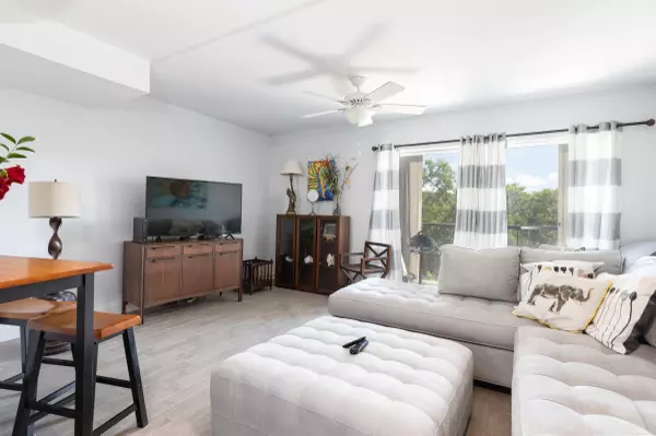 Islamorada, FL 33036,87465 Old Highway #208