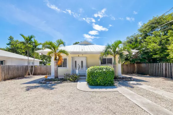 2 Atlantic Avenue, Key Largo, FL 33037