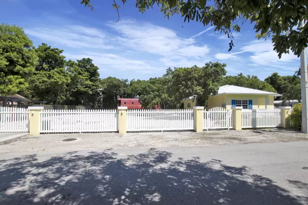 Upper Matecumbe Key Islamorada, FL 33036,215 Jerome Avenue