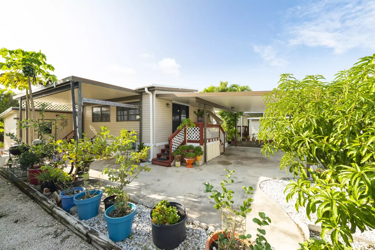 Big Coppitt, FL 33040,55 Boca Chica Road #55
