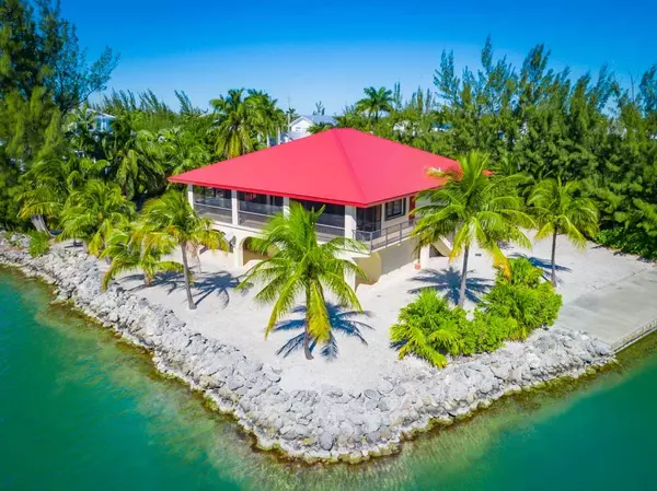 Sugarloaf Key, FL 33042,16622 Banyan Lane