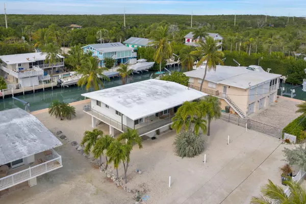 Lower Matecumbe, FL 33036,172 Columbus Drive