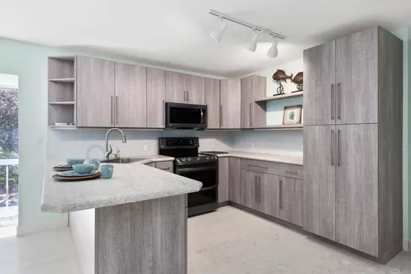 Key Largo, FL 33037,9859 Leeward Avenue