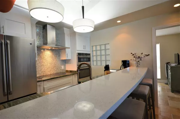 Duck, FL 33050,8403 Marina Villa Drive #33050