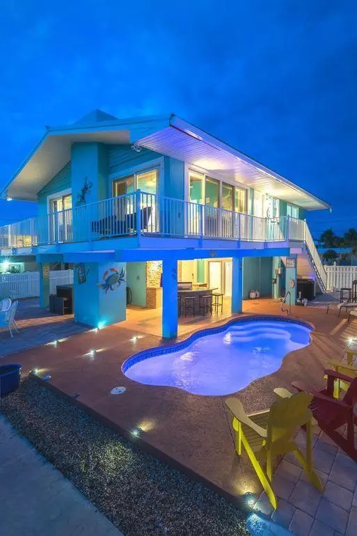 987 100th Street Ocean, Marathon, FL 33050