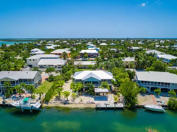 Sugarloaf Key, FL 33042,17257 E Dolphin Street