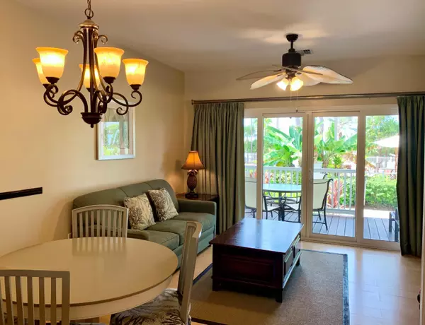 Duck, FL 33050,5084 Sunset Village Drive