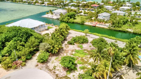 Sugarloaf Key, FL 33042,16770 Cypress Road