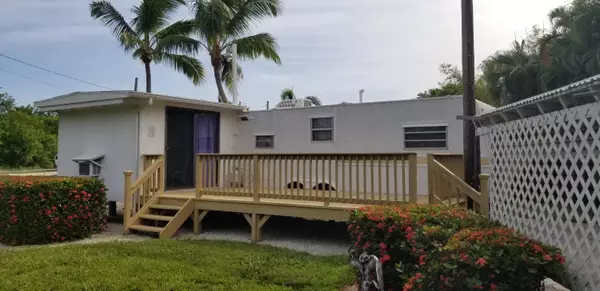 34 Dondi Road, Big Coppitt, FL 33040