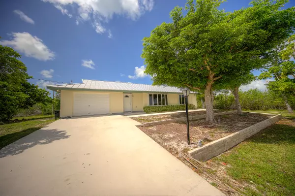 19267 Hansen Trail, Sugarloaf Key, FL 33042