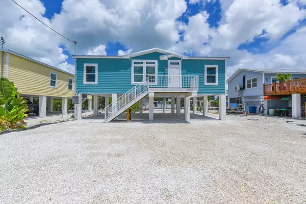 27459 Saint Vincent Lane, Ramrod, FL 33042