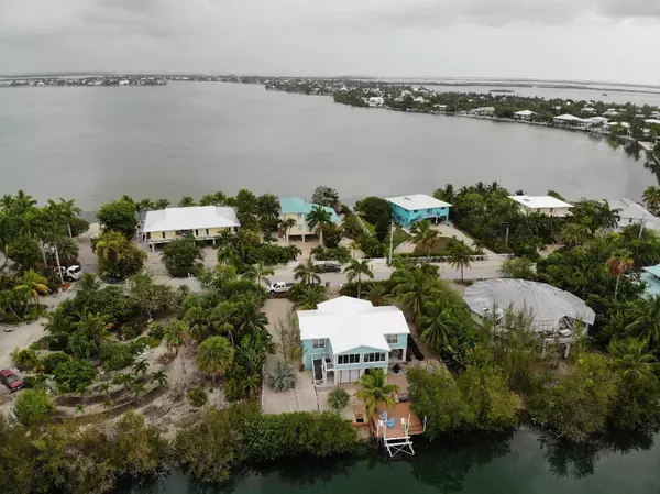 17042 Marlin Drive, Sugarloaf Key, FL 33042