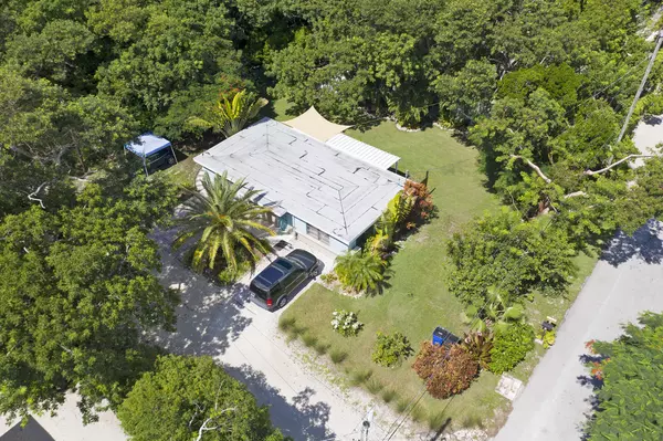 218 Matecumbe Avenue, Upper Matecumbe Key Islamorada, FL 33036