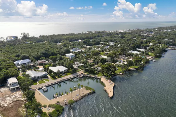 Upper Matecumbe Key Islamorada, FL 33036,82994 Overseas Highway ##36