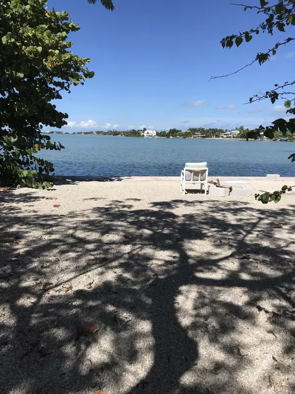 Sugarloaf Key, FL 33042,17081 Marlin Drive