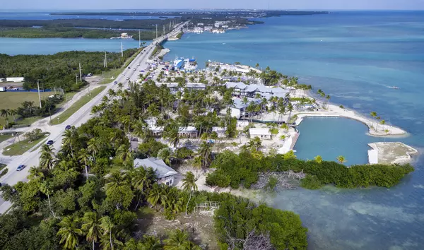 Upper Matecumbe Key Islamorada, FL 33036,83407 Old Hwy Highway