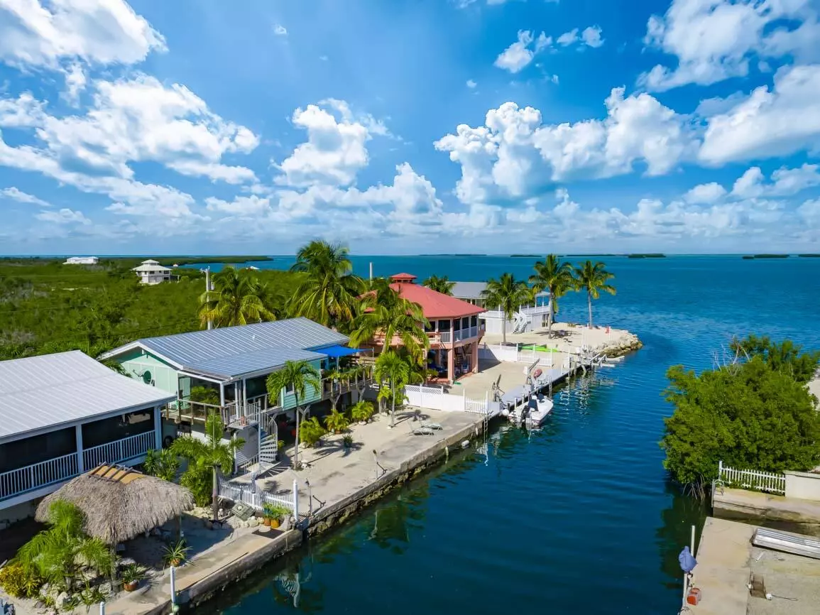 Sugarloaf Key, FL 33042,1129 Hawksbill Lane