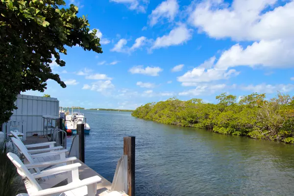 Upper Matecumbe Key Islamorada, FL 33036,84 Johnston Avenue #Villa 1