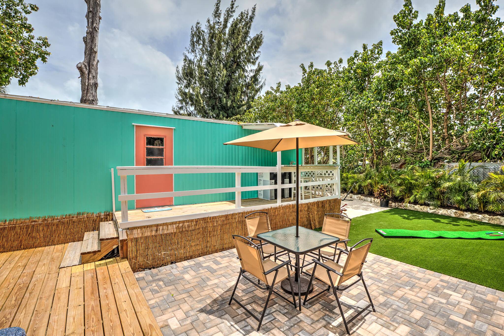 Marathon, FL 33050,697 46Th Street