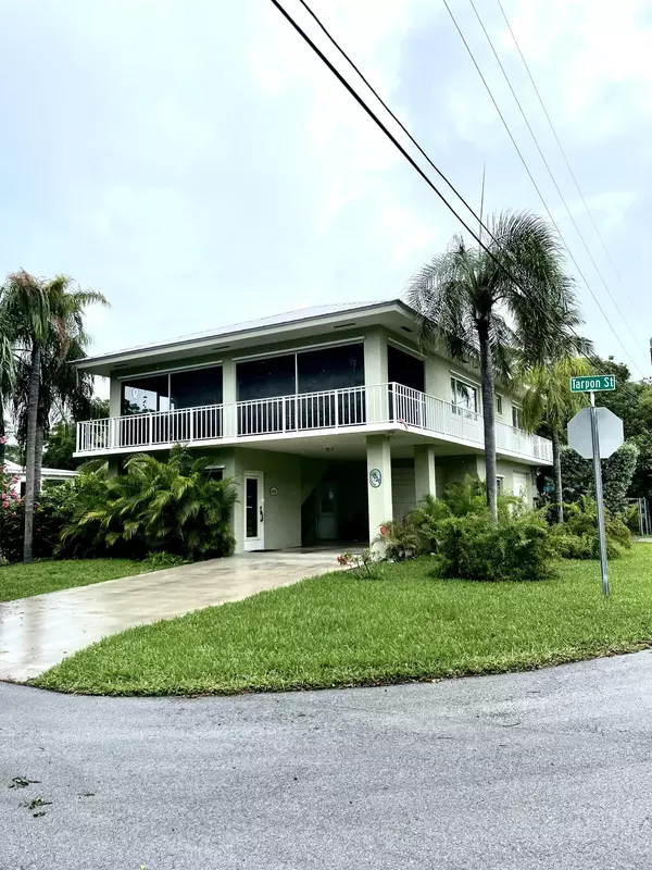 221 Tarpon Street, Key Largo, FL 33070