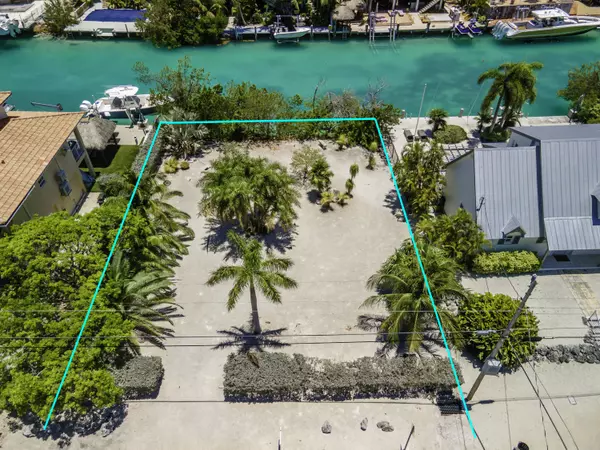 138 S Indies Drive, Duck Key, FL 33050