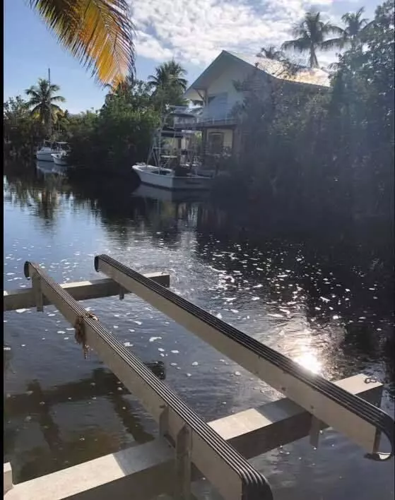 Layton, FL 33001,102 Zane Gray Creek Drive