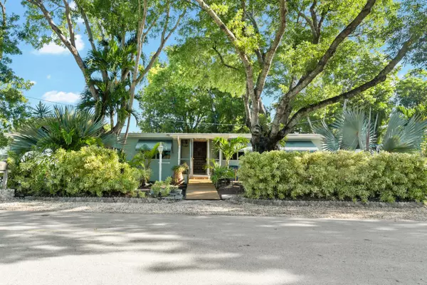 6 Coral Drive, Key Largo, FL 33037