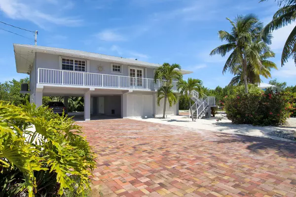 107 Jamaica Street, Duck, FL 33050