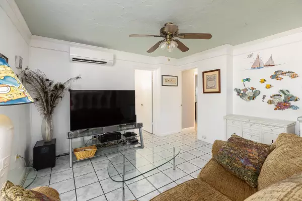 Tavernier, FL 33070,194 Coral Avenue