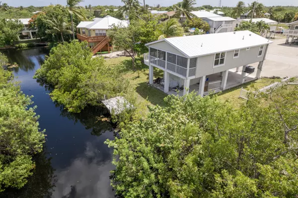 373 Lesrohde Drive, Ramrod, FL 33042