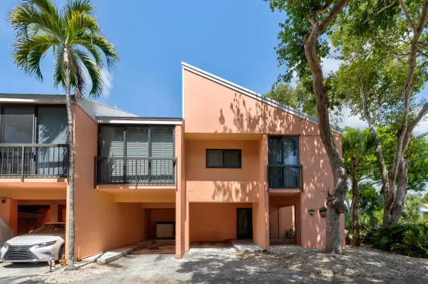 Key Largo, FL 33037,9812 Windward Avenue