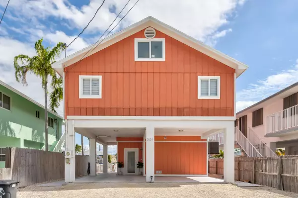 201 Burgundy Drive, Tavernier, FL 33070