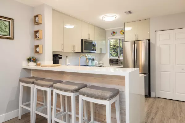 Key Largo, FL 33037,98481 Windward Avenue