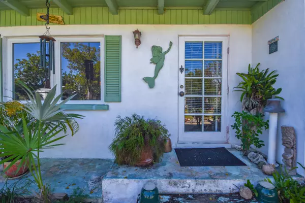 19812 Date Palm Drive, Sugarloaf Key, FL 33042