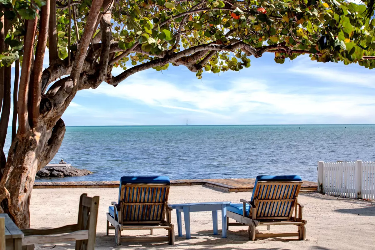 Upper Matecumbe Key Islamorada, FL 33036,80441 Old Highway