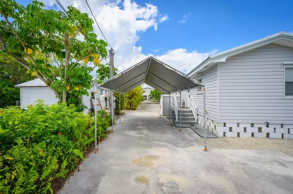 Geiger, FL 33040,273 Mars Lane