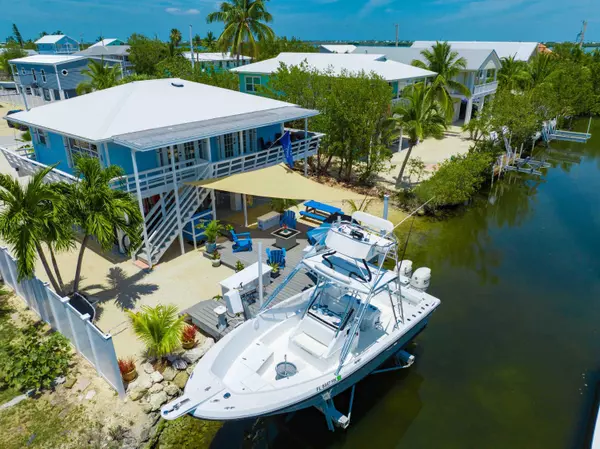 27392 Anguila Lane, Ramrod, FL 33042