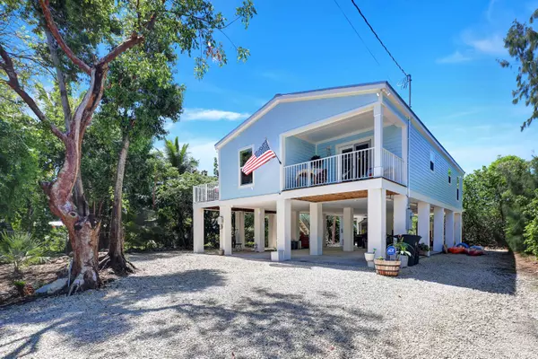 27087 Angelfish Road, Ramrod, FL 33042