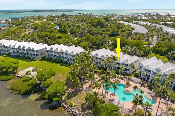 5084 Sunset Village Drive, Duck, FL 33050