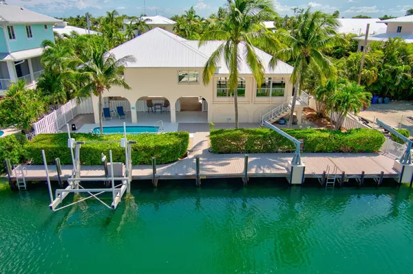 1126 Lagoon Drive, Summerland, FL 33042