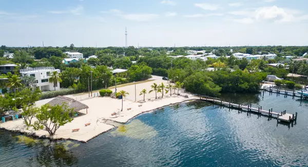 Key Largo, FL 33037,40 Florida Drive