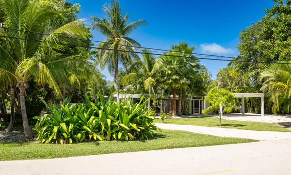 Sugarloaf Key, FL 33042,16991 Shore Drive