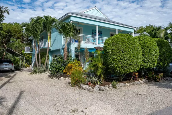 Upper Matecumbe Key Islamorada, FL 33036,217 Atlantic Street