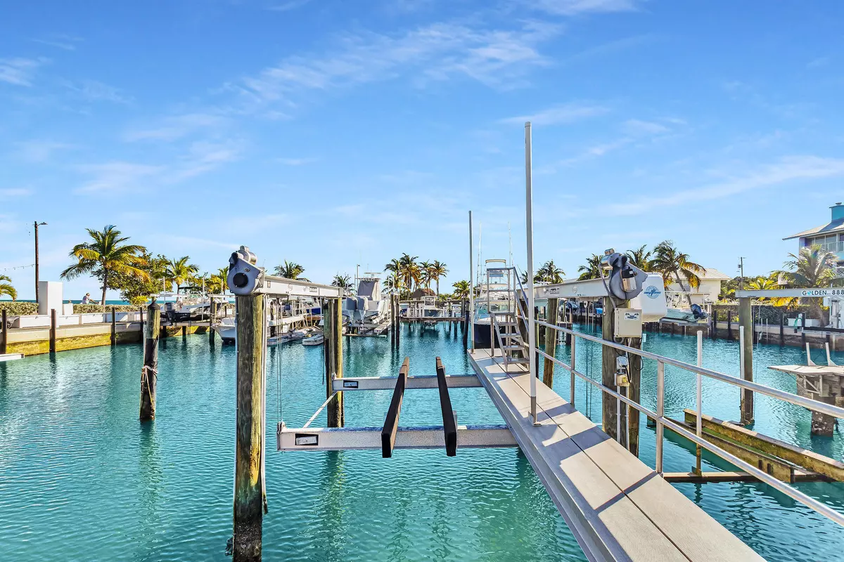 Key Largo, FL 33037,1550 Ocean Bay Drive #22