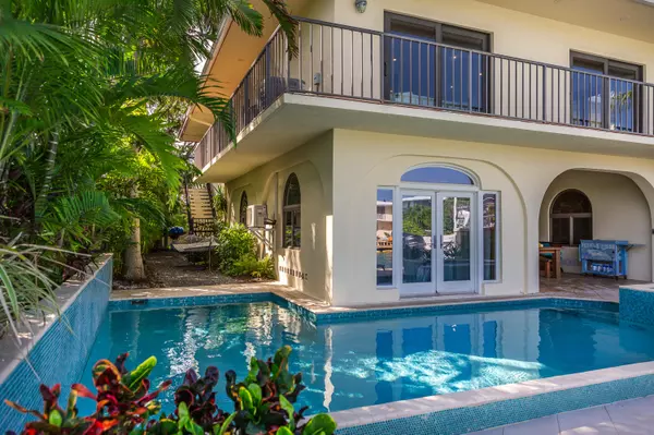 Duck, FL 33050,262 W Seaview Drive