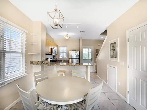 Duck, FL 33050,7005 Harbor Village Drive